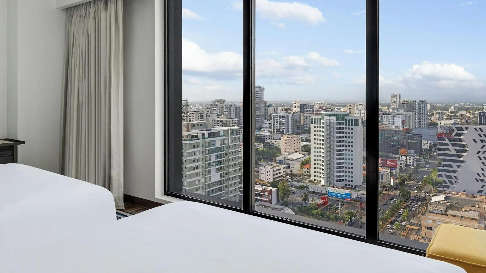 Aloft Santo Domingo Piantini Hotell 0*,